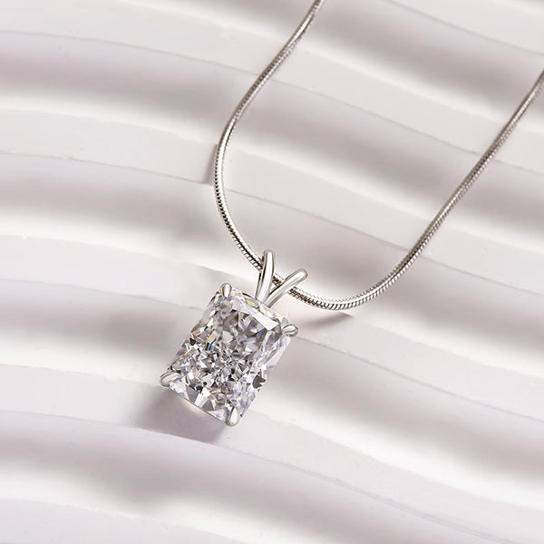 Noble Crushed Ice Radiant Cut Pendant Necklace in Sterling Silver