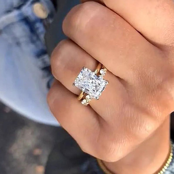 【#12】Gorgeous 5.0 Carat Yellow Gold Radiant Cut Wedding Ring Set