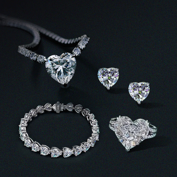 Exquisite Heart Cut Sona Simulated Diamond 4PC Jewelry Set in Sterling Silver