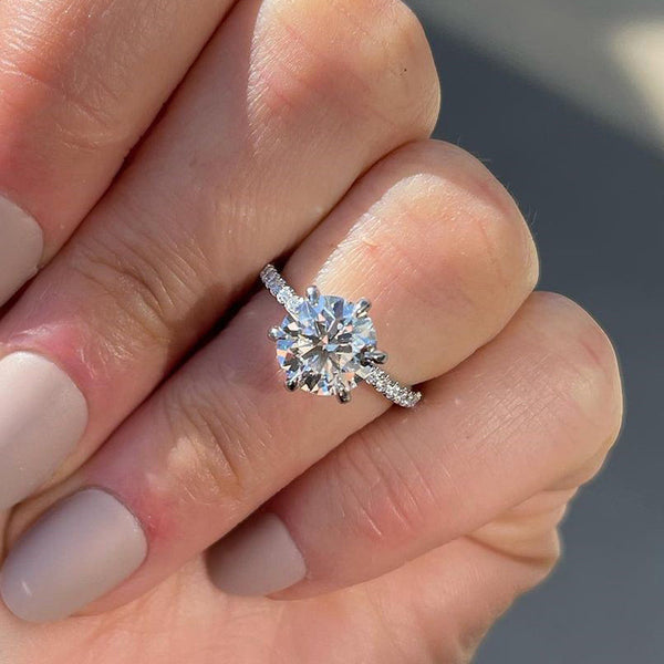 Stunning 6 Prong Round Cut Simulated Diamonds Engagement Ring in Sterling Silver
