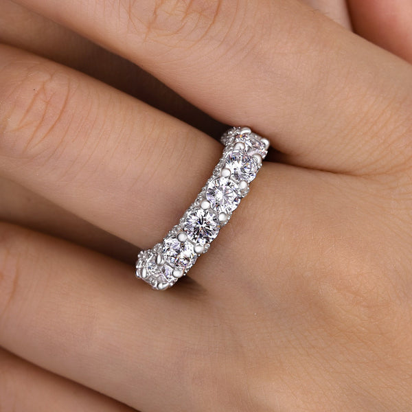 Unique 4-Prong Round Cut Simulated Diamond Wedding Band for Her