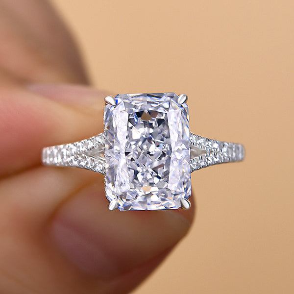 Elegant Split Shank 4 Carat Radiant Cut Women's Engagement Ring