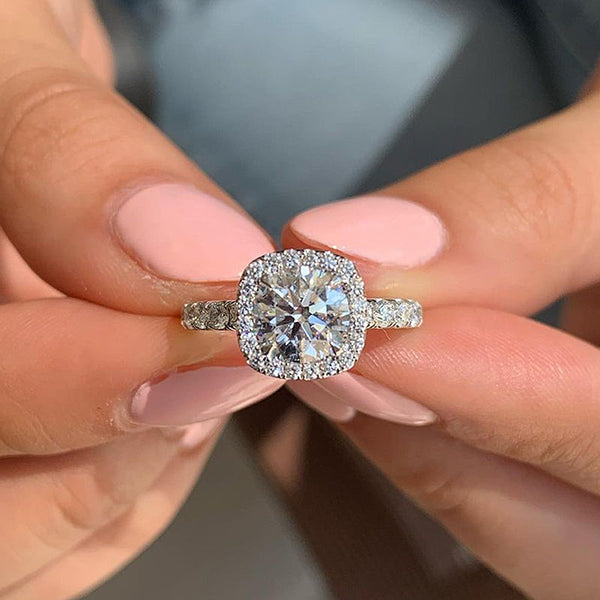 2 Carat Classic Halo Round Cut Simulated Diamond Engagement Ring in Sterling Silver