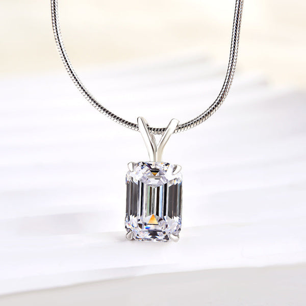 Lovely Emerald Cut Necklace in Sterling Silver